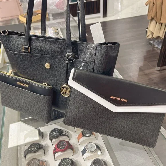 Michael Kors Maisie Large Pebbled Leather 3-in-1 Tote Bag Black Multi Gold - Picture 2 of 7